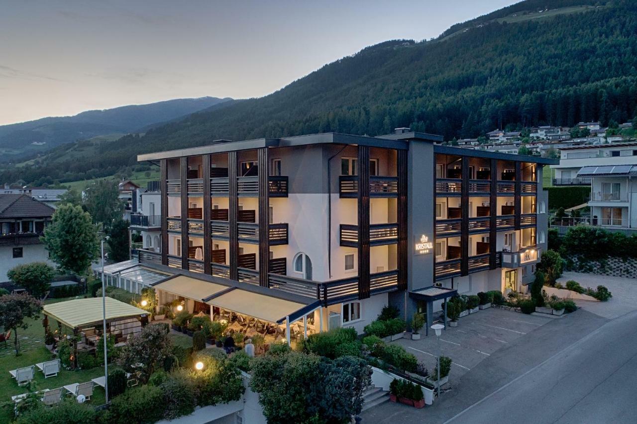 Hotel Kristall Falzes Exterior foto