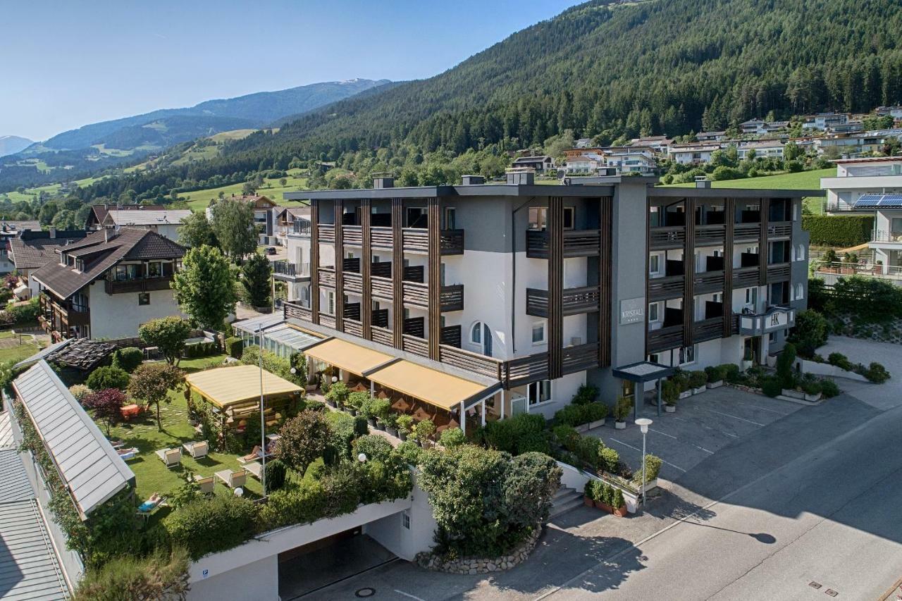 Hotel Kristall Falzes Exterior foto